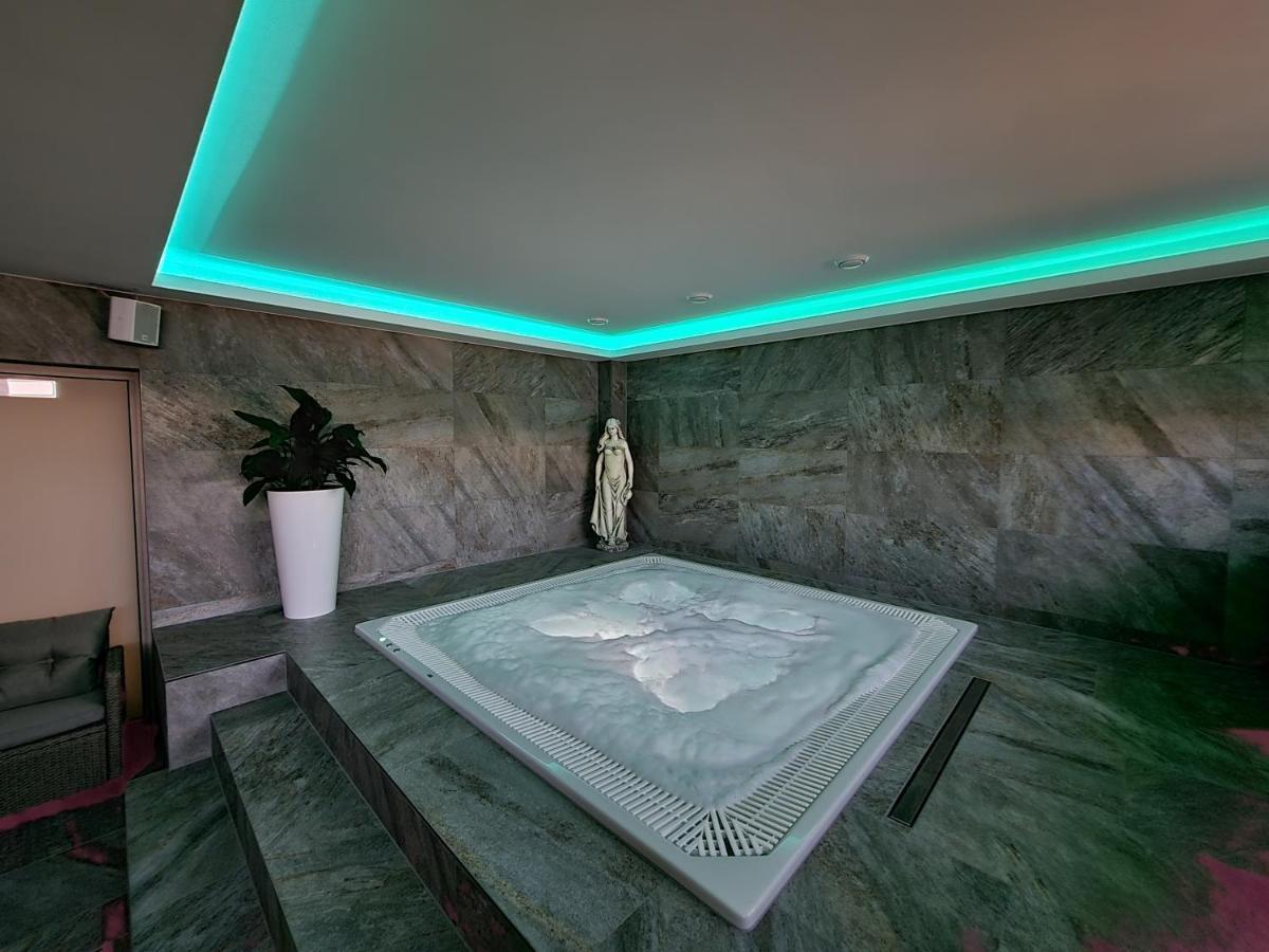 Chaty Krusetnica S Luxusnym Privatnym Wellness 외부 사진