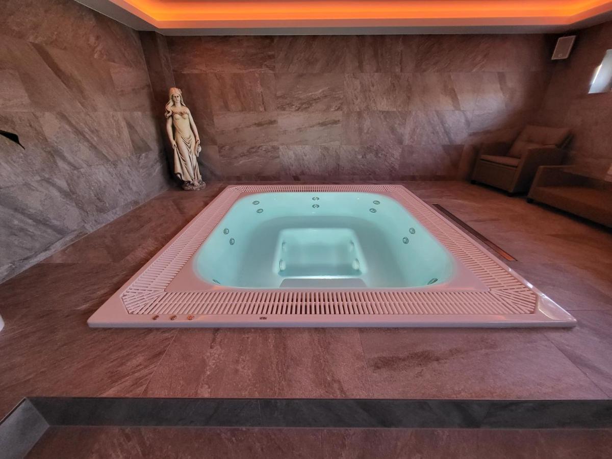 Chaty Krusetnica S Luxusnym Privatnym Wellness 외부 사진